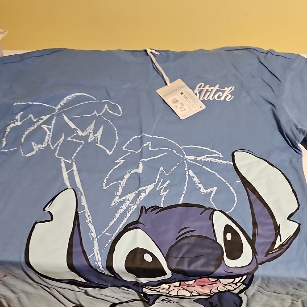 Blue Stitch Graphic long T-Shirt